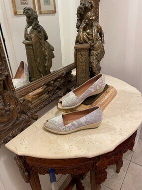 Kenneth Cole Gentle Souls, Leather, size 8